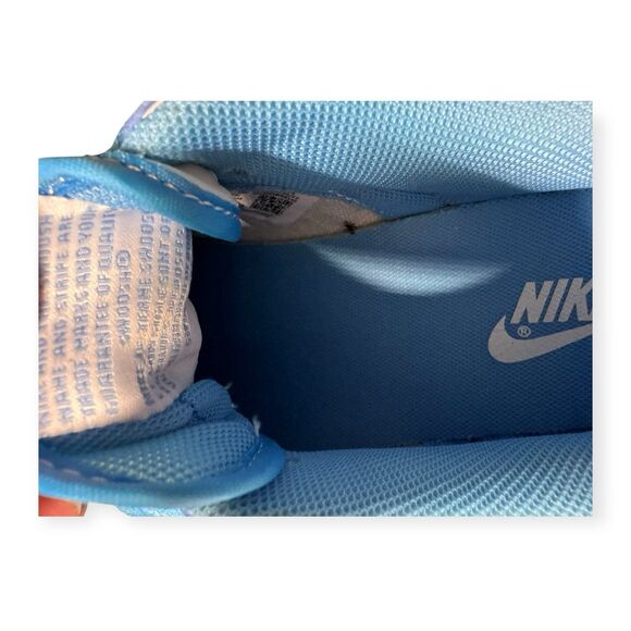 Nike Dunk Low University Blue Retro Sneakers Size 9.5 UNC Blue Top Sneakers Rare main image 4